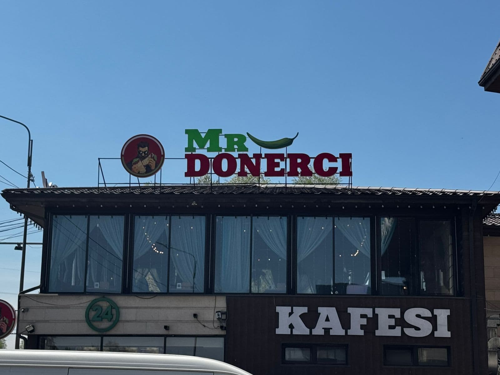 Mr. Donerci — ракурс 2